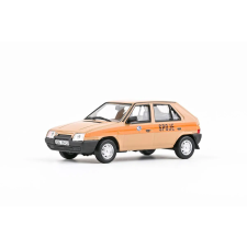 Abrex Škoda Favorit 136L (1988) 1:43 - Connections, Játékautó autópálya és játékautó