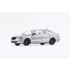 Abrex Skoda Superb II (2008) 1:24 - T1, Játékautó autópálya és játékautó