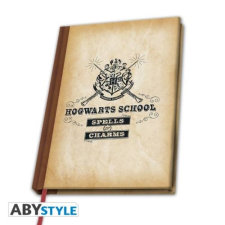 Abystyle Harry Potter - Hogwarts School vonalas A5 jegyzetfüzet füzet