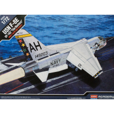  Academy USN F-8E VF-162 The Hunters 1:72 (12521) makett