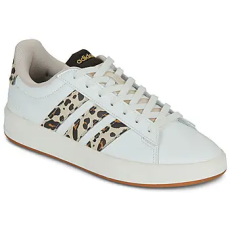 Adidas Rövid szárú edzőcipők GRAND COURT 3.0 Fehér 38