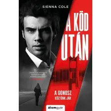 Álomgyár Kiadó Sienna Cole: A köd után regény