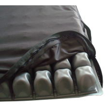  Antidecubitus egylégkamrás ülőpárna 45x45x6 cm gyógyászati segédeszköz