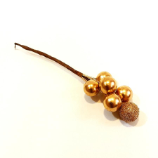  Arany színű bogyócsokor, 6 bogyó/cs. Bogyó átmérője: 1 cm dekorációs kellék