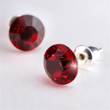 ART CRYSTELLA 1800XKE059 Fülbevaló 8mm Swarovski kristállyal - Siam sötét piros (1800XKE059) szépségszalon