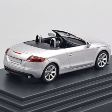  Audi TT Roadster 1:87 H0 ezüst makett