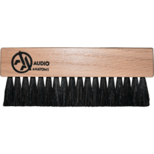 AUDIO ANATOMY Tölgyfamarkolatú antisztatikus kecskeszőr-nylon tisztítókefe száraz és nedves tisztításhoz rock / pop