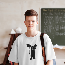  Ballagásos fehér póló évszámmal egyedi ajándék