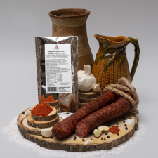 Betyáros házikolbász jellegű fűszerkeverék alapvető élelmiszer