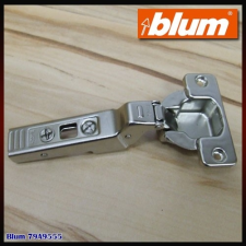 Blum 79A9555 Clip top +20° ikerráütődő kivetőpánt
