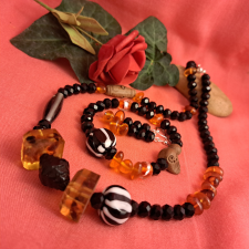  Borostyán és kristály nyaklánc + fülbevaló + karkötő, az önbizalom köve. ékszer szett