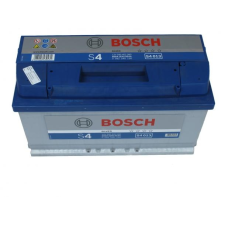 Bosch S4 akkumulátor 12v 95ah jobb+ autó akkumulátor