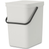 Brabantia Sort &amp; Go műanyag szemetes felnyitható fedéllel, fogantyúval - világos szürke 25L