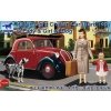  Bronco Italian Light Civilian Car (Hard Top) w/Lady & Girl 1:35 (CB35167)