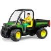 Bruder John Deere Gator XUV 855D kiskocsi figurával