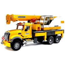Bruder MACK Granite Liebherr darus kamion 02818 autópálya és játékautó