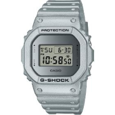 Casio DW-5600FF-8ER, karóra