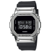 Casio G-Shock G-Steel GM-5600-1ER férfi kvarc óra, acél tok, WR200