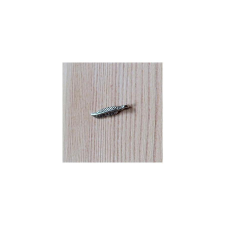  Charm, hosszú levél. Mérete: 5x20 mm dekorációs kellék