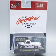  Chevrolet Silverado 1980 1:64 M2 Machine makett