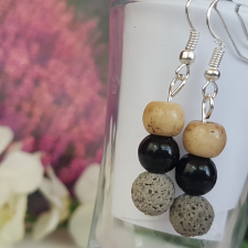  Csont. Onix és Lávakő fülbevaló. fülbevaló