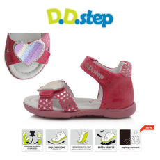 D.D. Step sötét rózsaszín szivecskés szandál - AC048-295A - 21