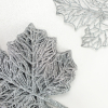 DC Csillámos juharlevél ezüst 35cm x 23cm
