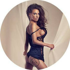 DEKORA Sexy barna csaj tortaostya sütés és főzés