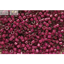 Delica gyöngy 11/0, DB0281, fényes festett közepű sötét magenta, 4g kreatív és készségfejlesztő