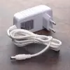 DELUX LED tápegység 30W 12V 2,5A IP20 adapter típusú, fehér DEL1648
