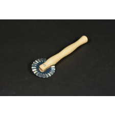  Derelyevágó fa nyelű 5 cm kerékkel konyhai eszköz