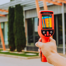  Digitális hőkamera - Érintőkijelzővel, akkumulátorral és microSD kártya foglalattal mérőműszer