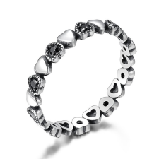 EdenBoutique Ezüst gyűrű szívekkel és fekete kristályokkal 5 gyűrű