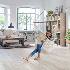  Egyszemélyes függőszék 85 x 130-as, ajándék párnákkal fehér színben kerti bútor