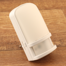 EverFlourish Hungary Kft. Éjszakai LED irányfény alkonykapcsolóval , színváltós, 5 üzemmóddal - GAO 337162 világítás