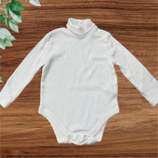 F&F Fehér, garbós body kombidressz, body