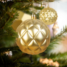Family Karácsonyfadísz szett - gömbdísz - arany - 6 db / csomag karácsonyfadísz