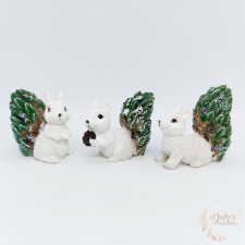  Fehér mókus havas farokkal dekorációs kellék