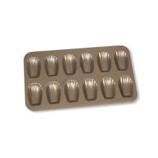  Fém madelein sütőforma- 12 adagos edény