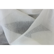 Fényáteresztő gyűrt voile W191/02 ecrü 270 cm magas méteráru lakástextília