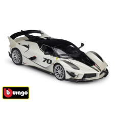 Ferrari FXX-K EVO fém autómodell - Fehér/Fekete autópálya és játékautó