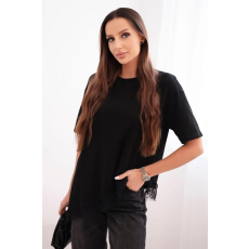 FiatalDivat Aszimmetrikus pamut blúz csipkés szegéllyel, 8493-as modell, fekete