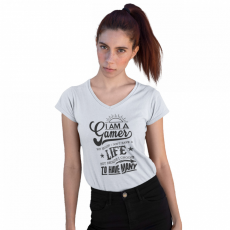  Gamer vagyok de nem azért mert nincs életem (2 féle) - Női V-Nyakú Póló