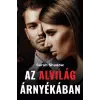 GYÉMÁNTFELHŐ Az alvilág árnyékában