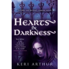 Hearts In Darkness – Keri Arthur idegen nyelvű könyv
