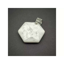 Hexagon medál Howlit 3cm medál