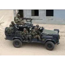  Hobby Boss Ranger Special Operations Vehicle w/MG 1:35 (82450) makett