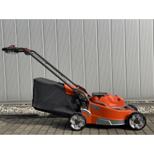 Husqvarna LC 551iV akkumulátoros fűnyíró - csak gép fűnyíró