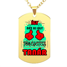 Így néz ki egy tökéletes Tanár medál lánccal, választható több színben medál