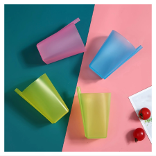  Integrált szívószálas pohár szett – 4 db, 360 ml, színes PJ120788 konyhai eszköz